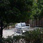 αποστόλης Selianitika 3* エギオ
