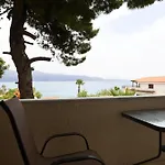 αποστόλης Selianitika 3* エギオ