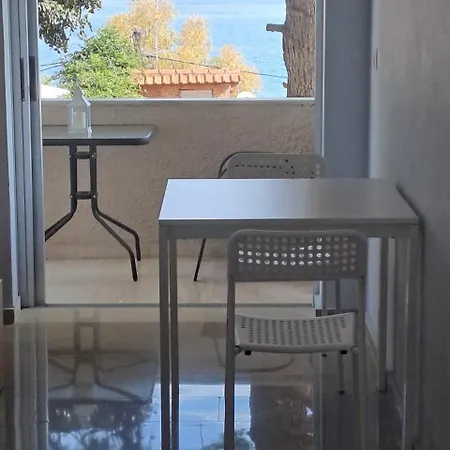 αποστόλης Selianitika 3* Αίγιο