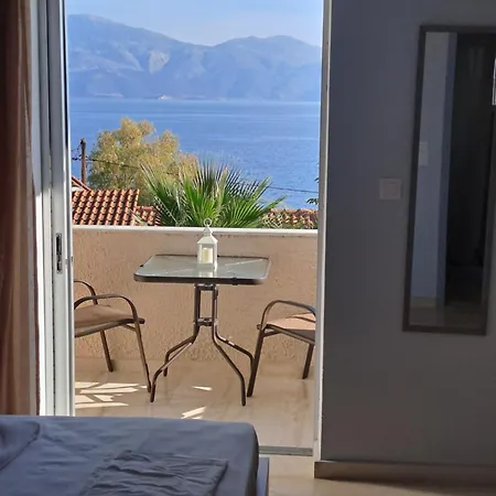 Ξενοδοχείο με διαμερίσματα αποστόλης Selianitika Αίγιο
