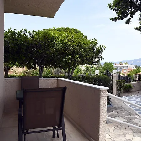 αποστόλης Selianitika 3* Αίγιο