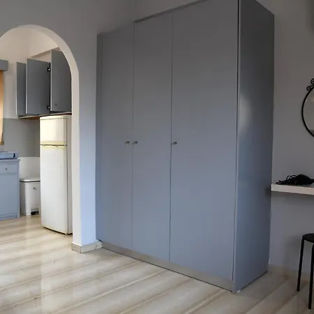 Ξενοδοχείο με διαμερίσματα αποστόλης Selianitika Αίγιο