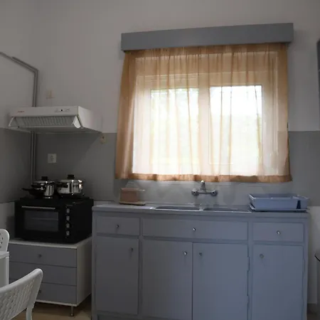 αποστόλης Selianitika 3*